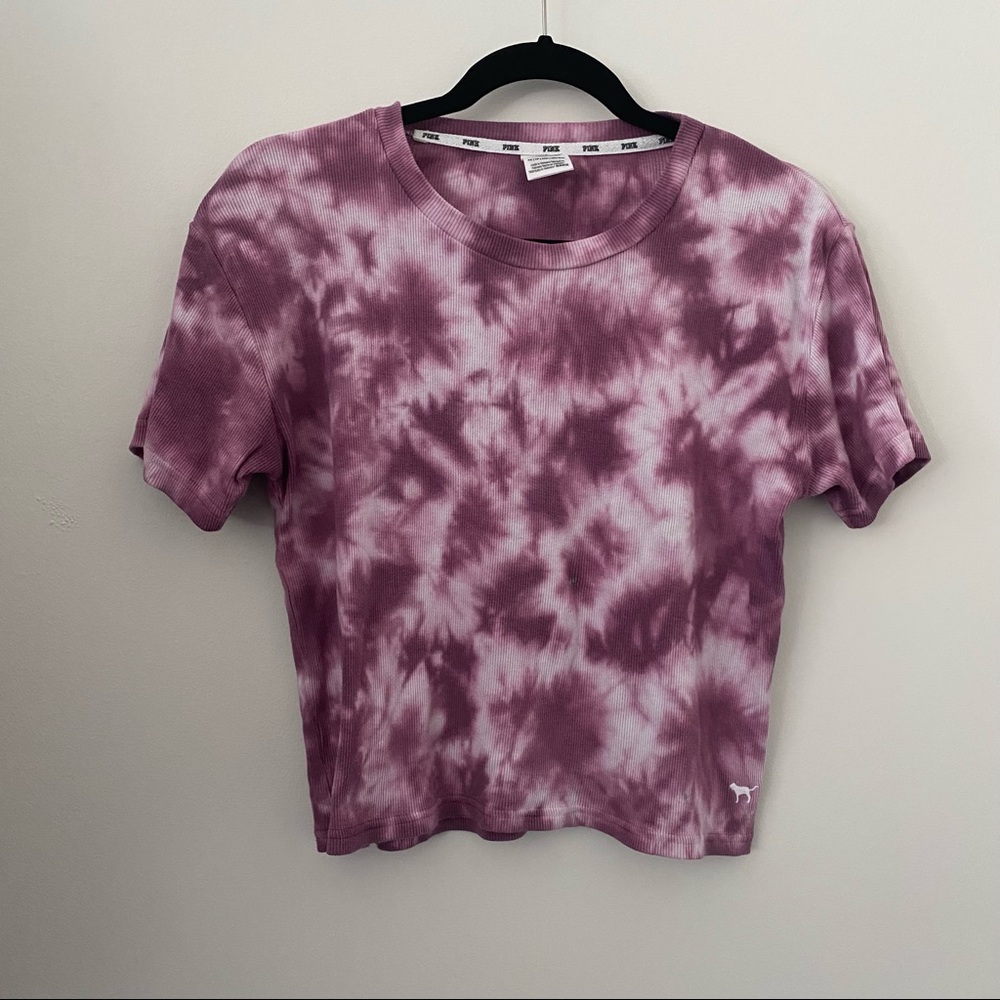 VS Pink dyed shirt